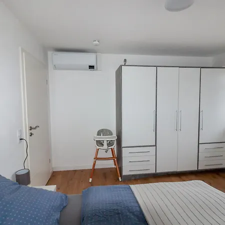 Apartment Kapellmeister Apartment: 4 Ac Bedrooms, Smart Tv & Big Sofa *
