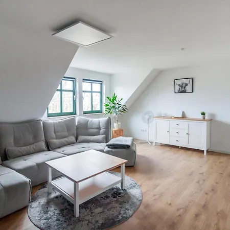 Apartment Kapellmeister Apartment: 4 Ac Bedrooms, Smart Tv & Big Sofa *