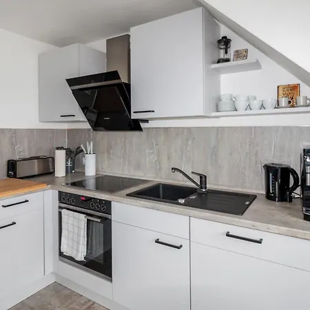 Apartment Kapellmeister Apartment: 4 Ac Bedrooms, Smart Tv & Big Sofa *
